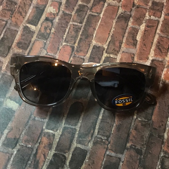 Fossil Accessories - NWT Fossil Clear Gray Sunglasses